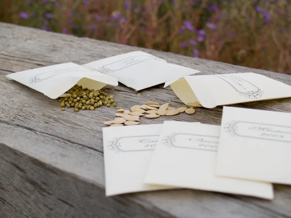 Seeds in packets — Stock Photo, Image