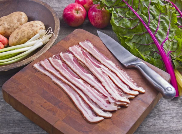 Bacon não cozido — Fotografia de Stock