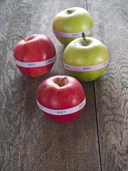 Bio, organic, apples