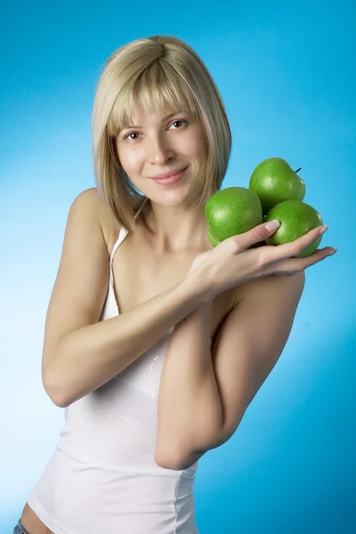 Dziewczyna z zielonym jabłkiem — Zdjęcie stockowe