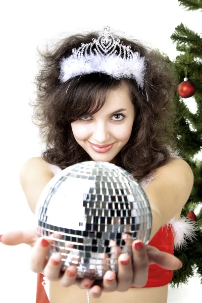 Santa flicka disco boll i händerna — Stockfoto