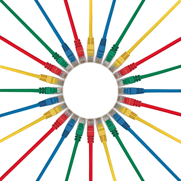 Kleine kring van netwerk kabel stekkers geïsoleerd op wit — Stockfoto