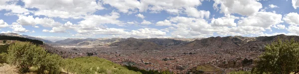 Genähtes Panorama der Stadt Cuzco — Stockfoto