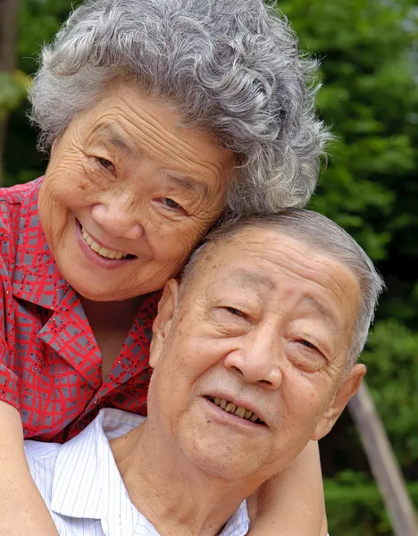 Mutlu yaşlı çift. — Stok fotoğraf