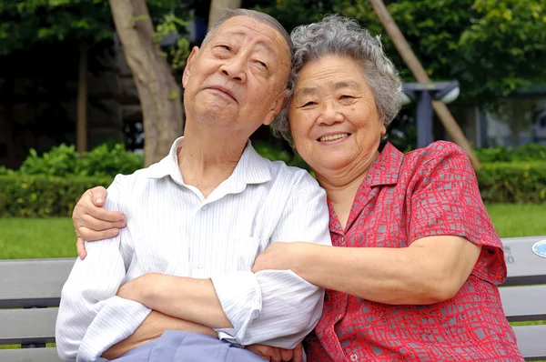 행복 한 어르신 부부 — 스톡 사진