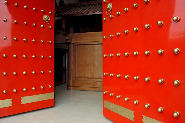 stock image Chinese traditional grand red gate