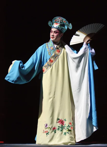 中国戏曲演员与传统服饰 — 图库照片