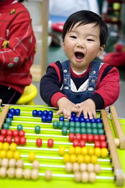 Brincando bebê — Fotografia de Stock