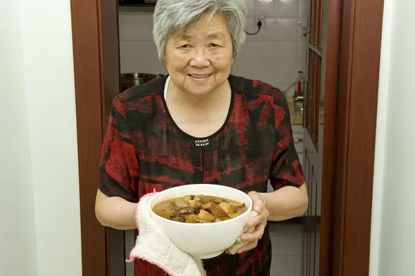 Cozinhar avó — Fotografia de Stock