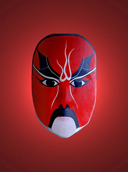Máscara de ópera chinesa com fundo vermelho isolado — Fotografia de Stock