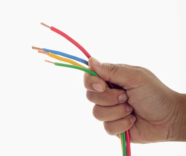 人間の手のいくつかの電気ワイヤー固定 — ストック写真