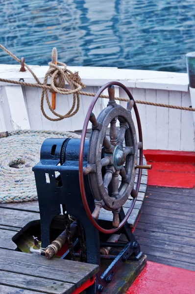 Old marine steering wheel — Stock Photo, Image