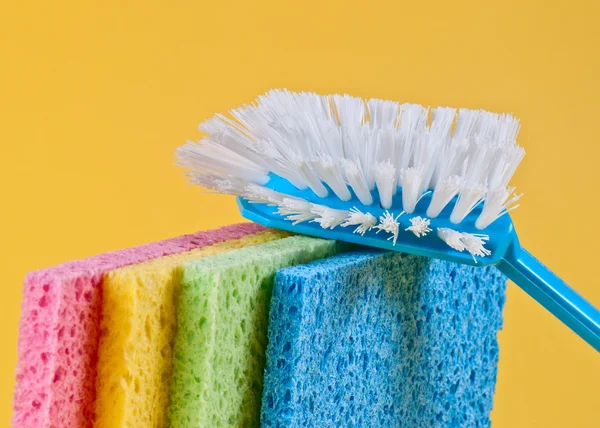 Brush and sponges — Stock Photo, Image