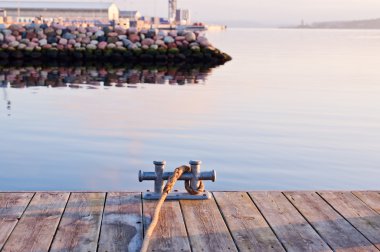 Cleat on a pier clipart