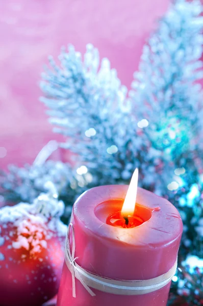 Encender velas de Navidad —  Fotos de Stock