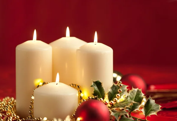 Atmosfera natalizia - candele — Foto Stock