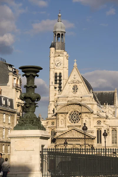 Париж Сент-Этьен дю Мон — стоковое фото
