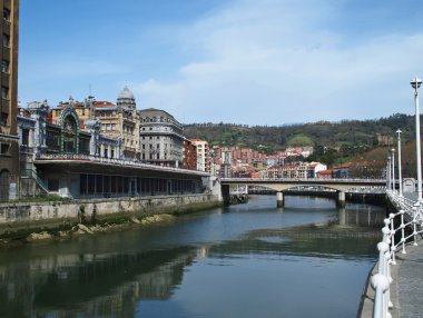 Bilbao, puente del arenal, İspanya.