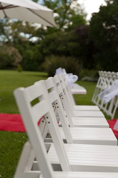 Ślub na świeżym powietrzu ogród — Zdjęcie stockowe