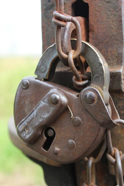 An old-style padlock — Stock Photo, Image