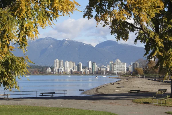 Vancouver från kits beach — Stockfoto