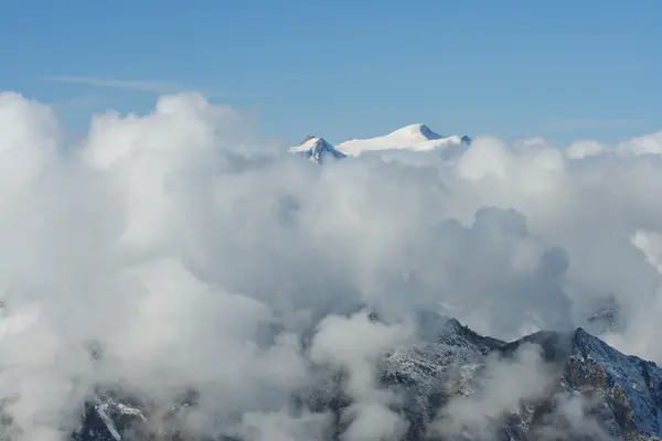 Mist in Alpen — Stockfoto