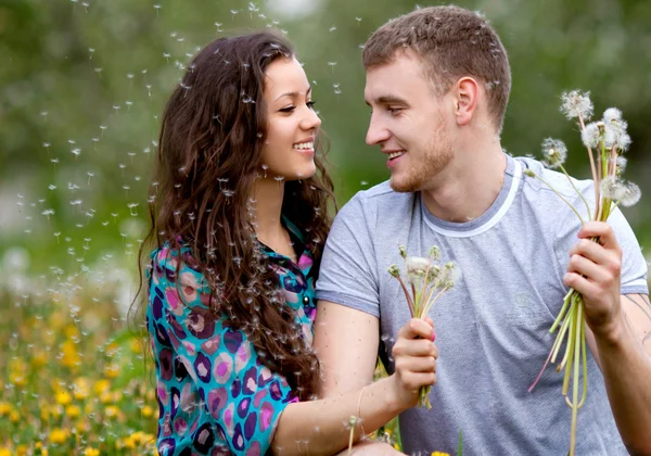 Portrait of a beautiful couple in love — Stock Photo, Image