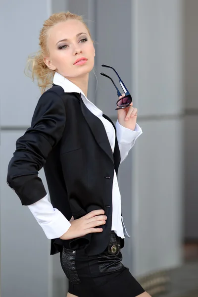 Beautiful business woman — Stock Photo, Image