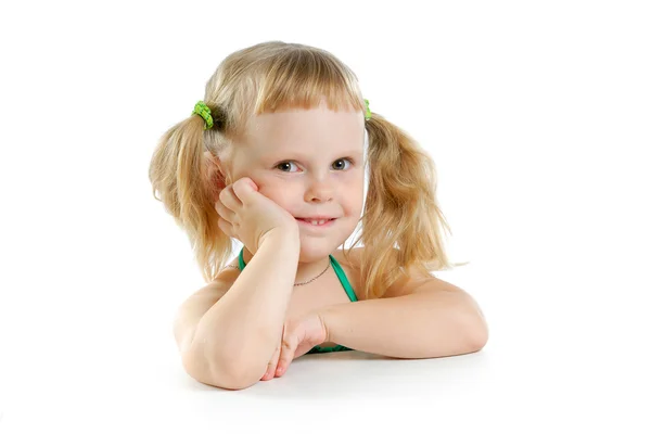 Carino bambina in studio su sfondo bianco — Foto Stock