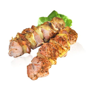 shishkebab üzerinde beyaz izole