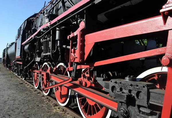 Vecchia locomotiva lucidante a vapore — Foto Stock