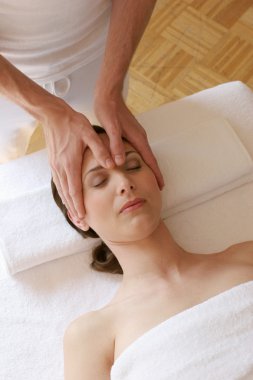 Facial massage clipart