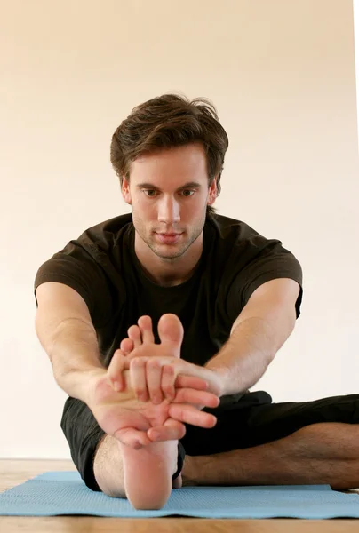 Man practicing Yoga — Stock Photo, Image