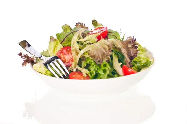 Frische Tomaten und Salat mit Gabel — Stockfoto