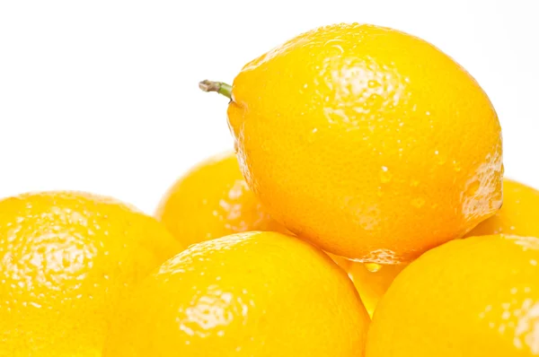 レモンの上で積み重ねられたレモンのクローズ アップ — ストック写真