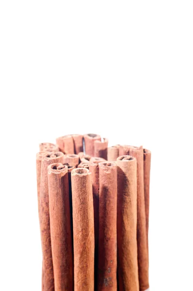 Cinnamon sticks stacked vertical — Stock Photo, Image
