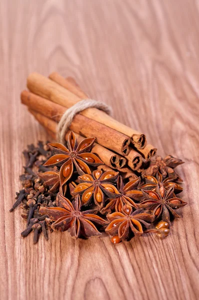 Spices on wood background — Stock Photo, Image