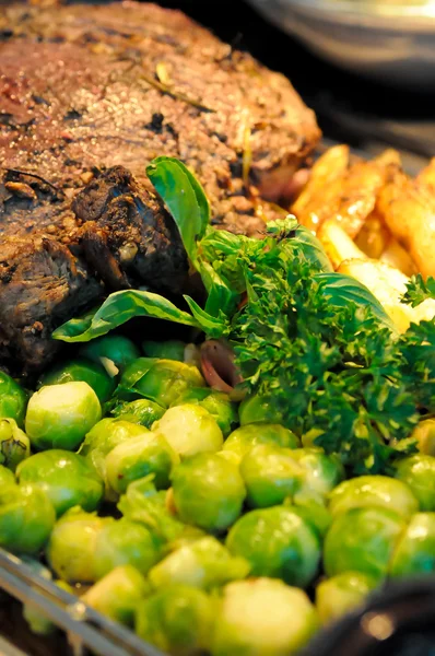 stock image Roast beef and brussels sprouts