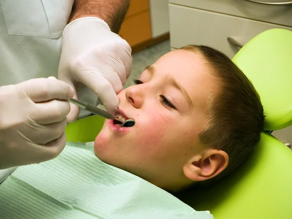 En Cirugía Dental — Foto de Stock