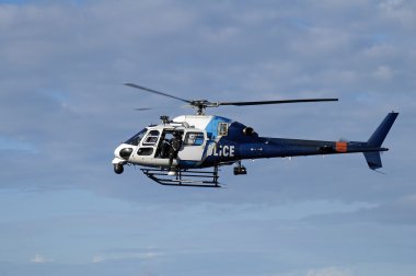 Polis helikopteri