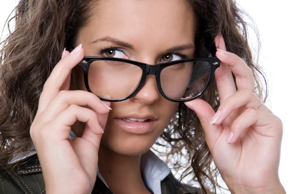 안경을 착용 하는 아름 다운 여자 — 스톡 사진
