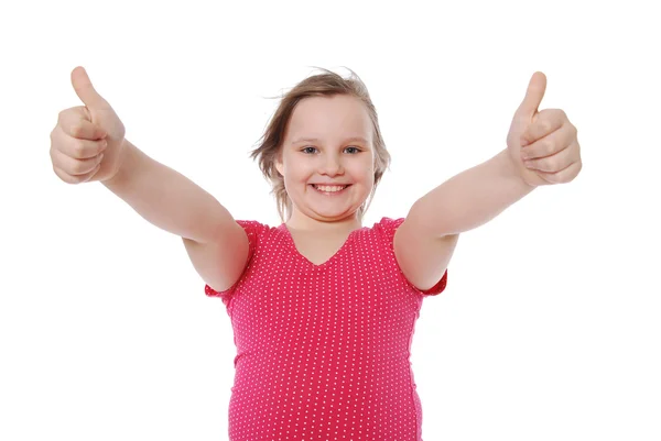 Портрет улыбающейся девушки, показывающей большие пальцы вверх — стоковое фото