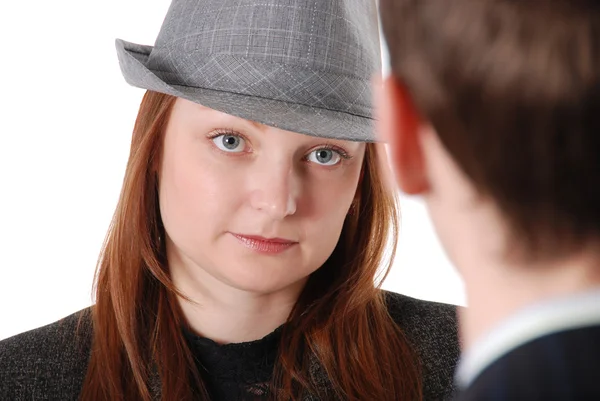 Fiatal lány a kalapban, a konzultáció — Stock Fotó