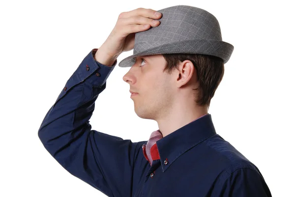 Hezký mladý muž v klobouku — Stock fotografie