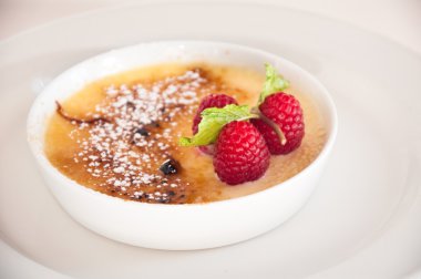 Creme Brulee clipart