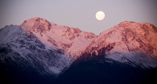 Восход Луны — стоковое фото