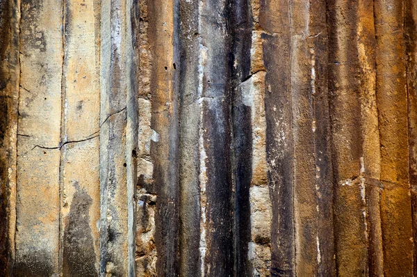 鋸で挽かれた岩 — ストック写真