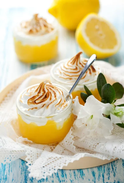 Citroen meringue dessert — Stockfoto