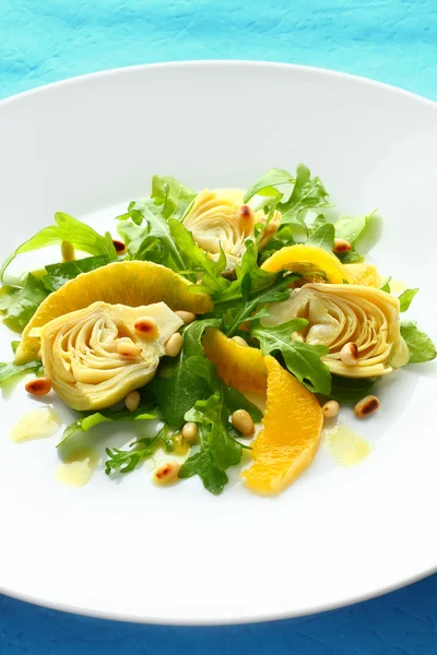 Artichoke salad — Stock Photo, Image