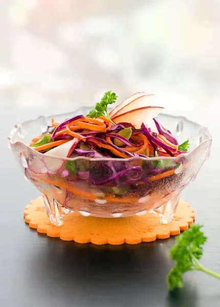 Детоксикационный салат — стоковое фото